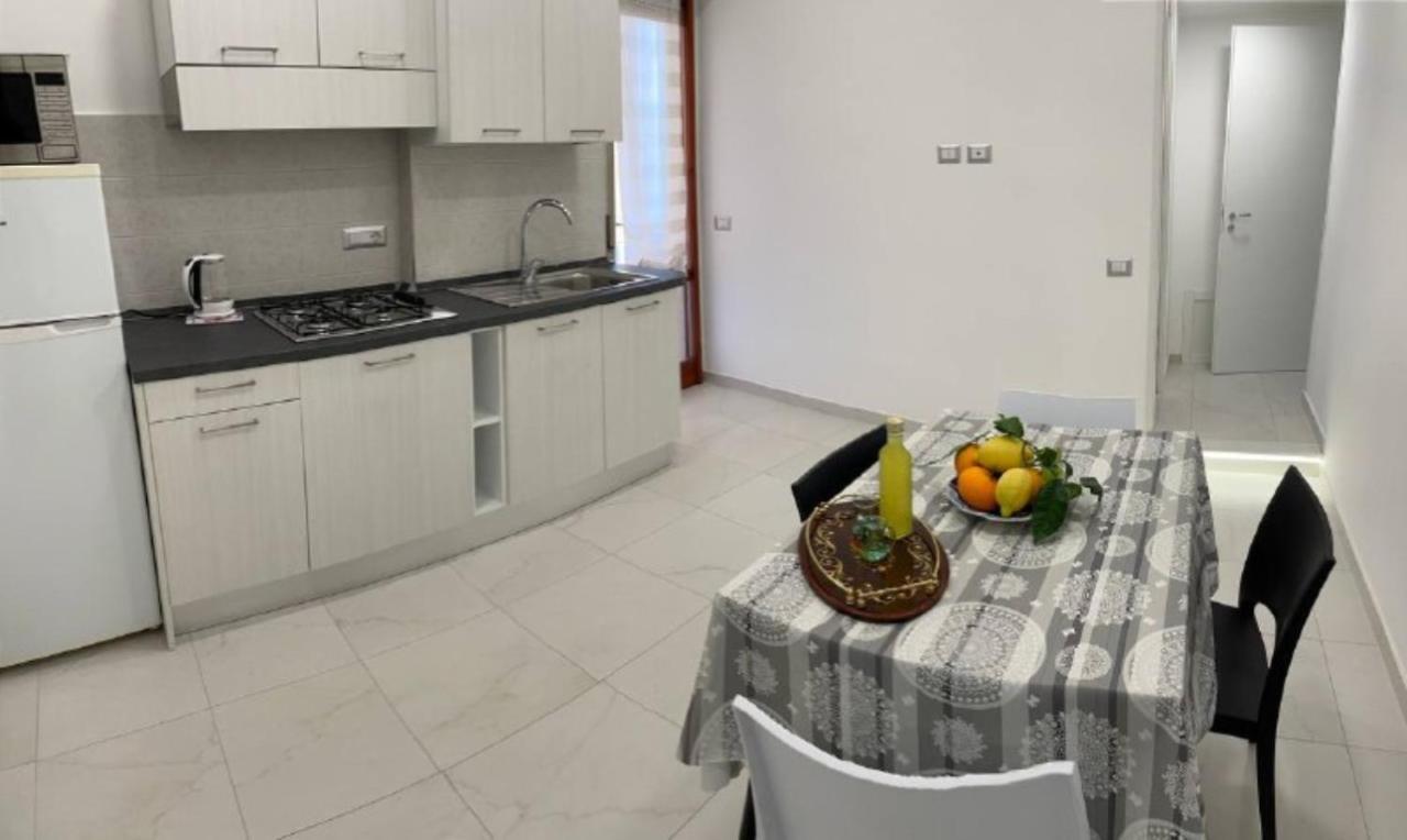 A Casa E' Mamma Apartment Соренто Екстериор снимка